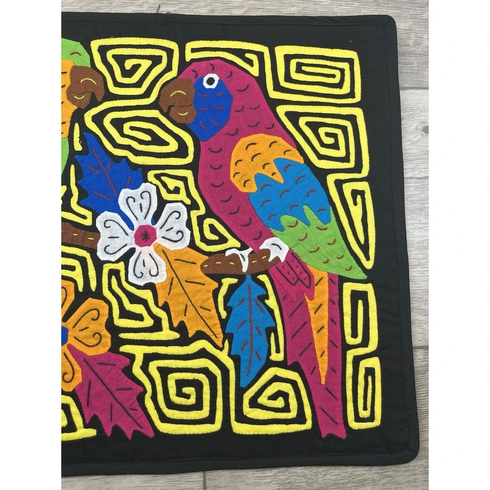 Vintage Mola Kuna Parakeet Birds Tropical Panama Star Folk Art Wall-Art Placemat